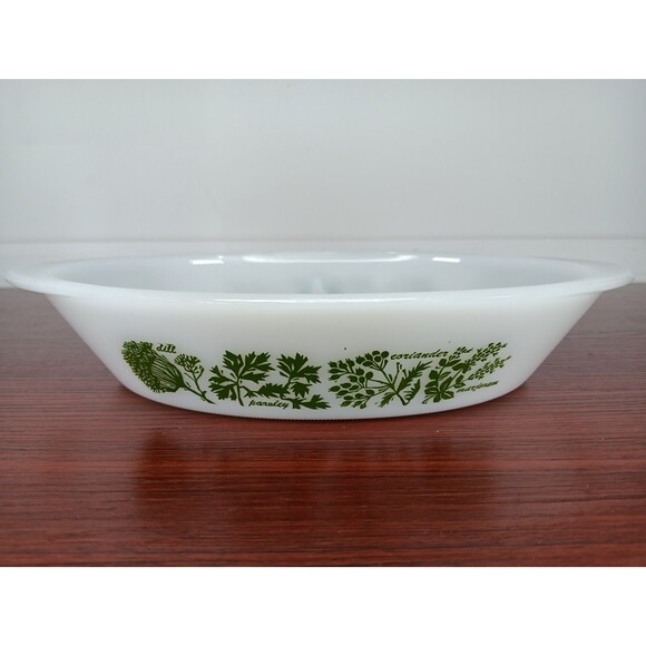 Vintage Glasbake Herb Garden Milk Glass Divided Casserole Dish J2352 Made In USA - Picture 1 of 6